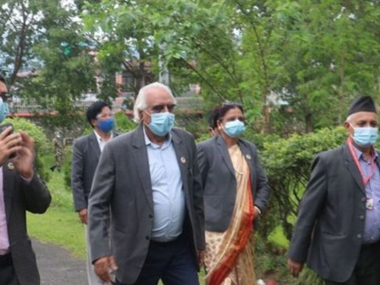 भेरोसिल खोप लिएर गोरखाको चुमनुब्रीमा मुख्यमन्त्री